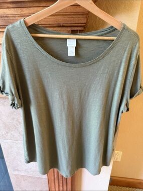 H&M Olive Green Short Sleeve Scoop Neck Tee